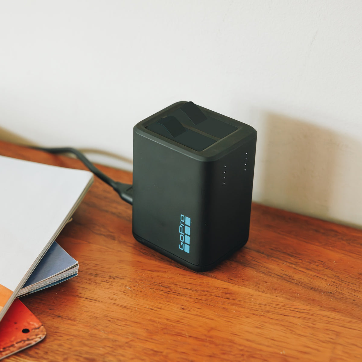Dual Battery Charger for HERO13 Black – Image 5